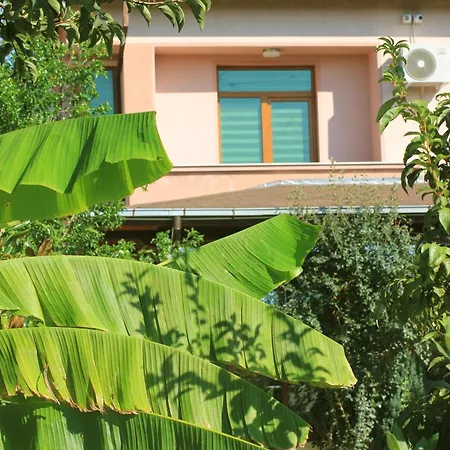 Villa Doni